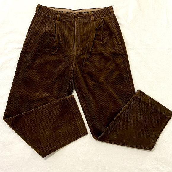 Timberland Corduroy Brown Pants with pockets - Picture 1 of 6